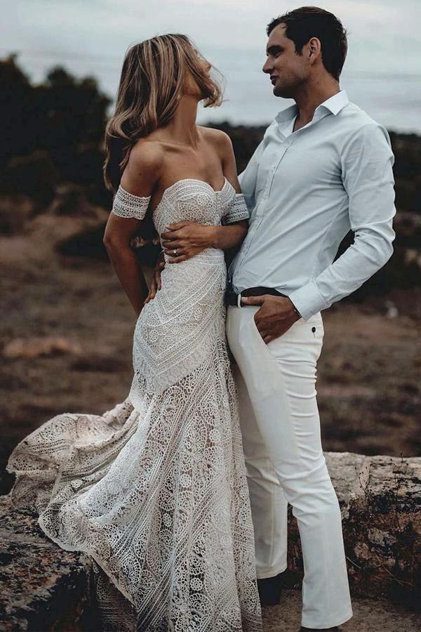 Ivory Lace Beach Wedding Dresses Sweetheart Neck Wedding Dresses (ZD16287)