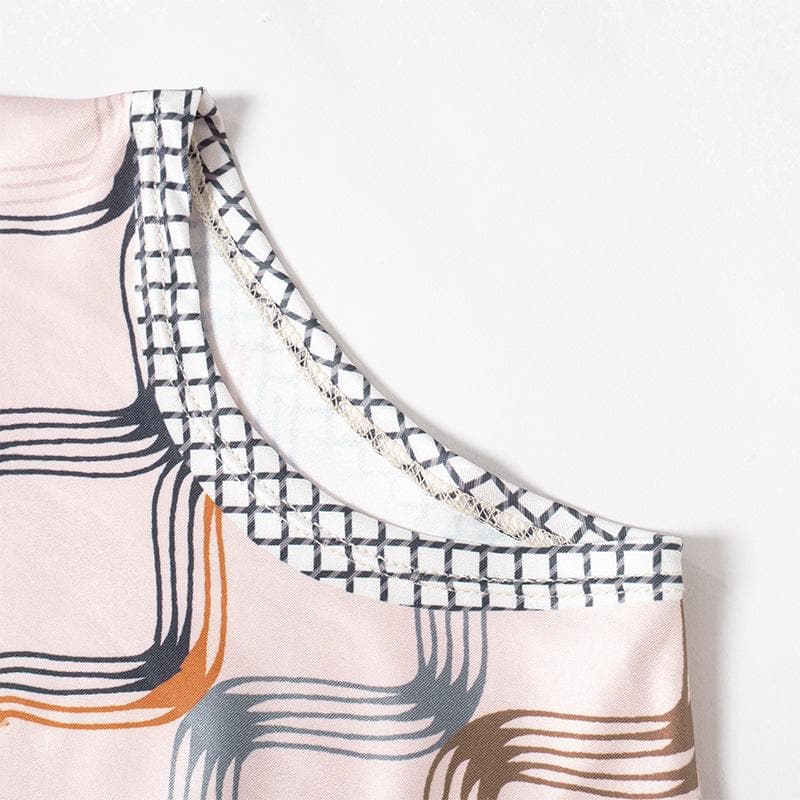 Long sleeve crewneck striped contrast mini dress