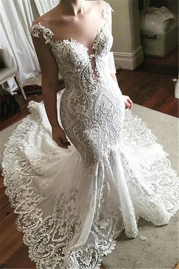 Lace Mermaid Wedding Dress Glamorous Sheer Tulle Bridal Wears with Buttons (ZD16601)