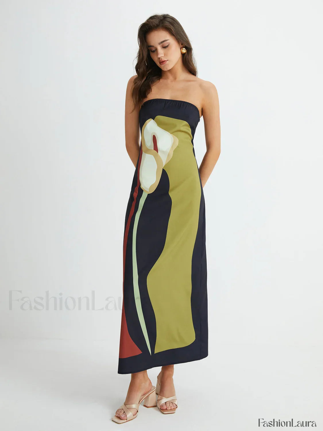 Cpcomense250803 095 Dress with Urban Everyday Styling Boutique Fashion Style