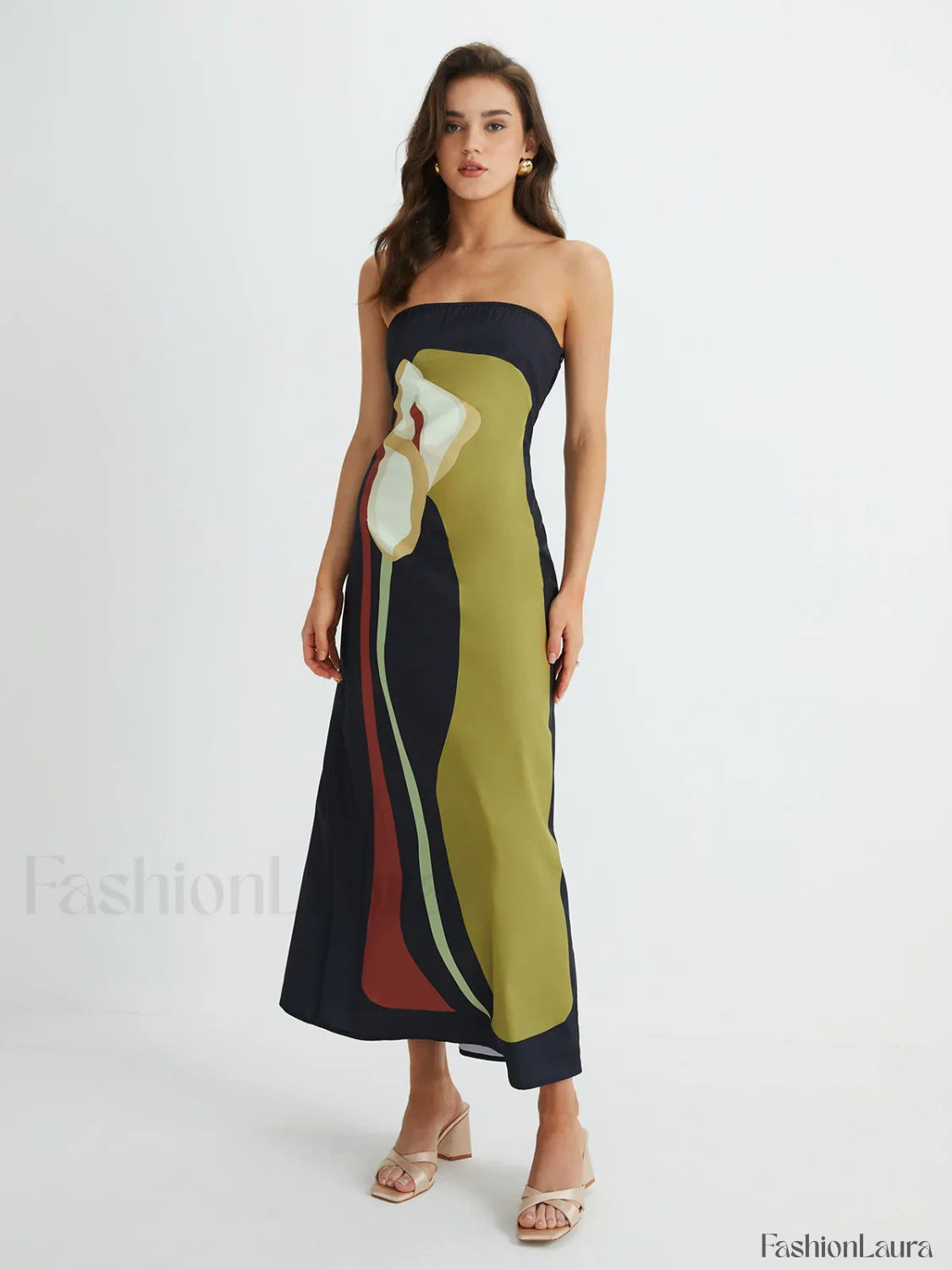 Cpcomense250803 095 Dress with Urban Everyday Styling Boutique Fashion Style