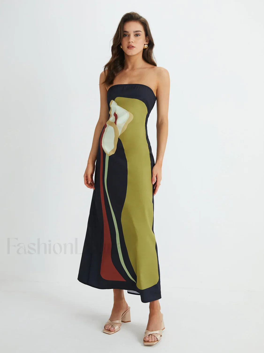 Cpcomense250803 095 Dress with Urban Everyday Styling Boutique Fashion Style