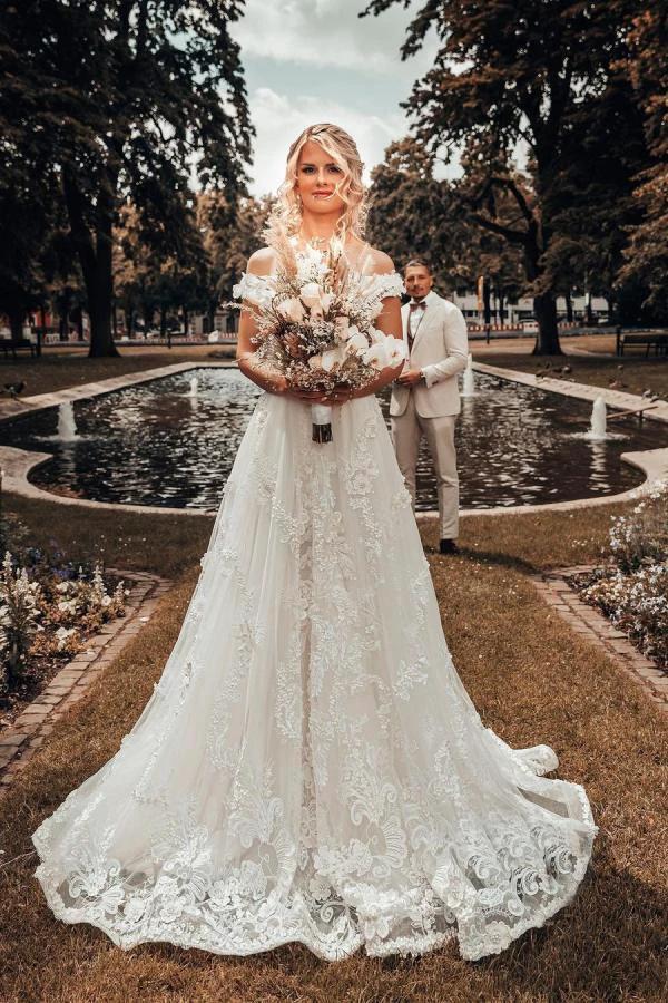 Long A-line Off-the-shoulder 3D Flroal Wedding Dress with Lace Appliques (ZD15046) - VelvetHem