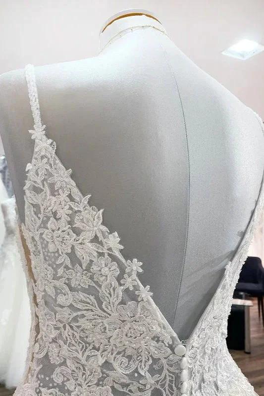 Long A-line V-neck Spaghetti Straps Tulle Lace Backless Wedding Dress (ZD14280)