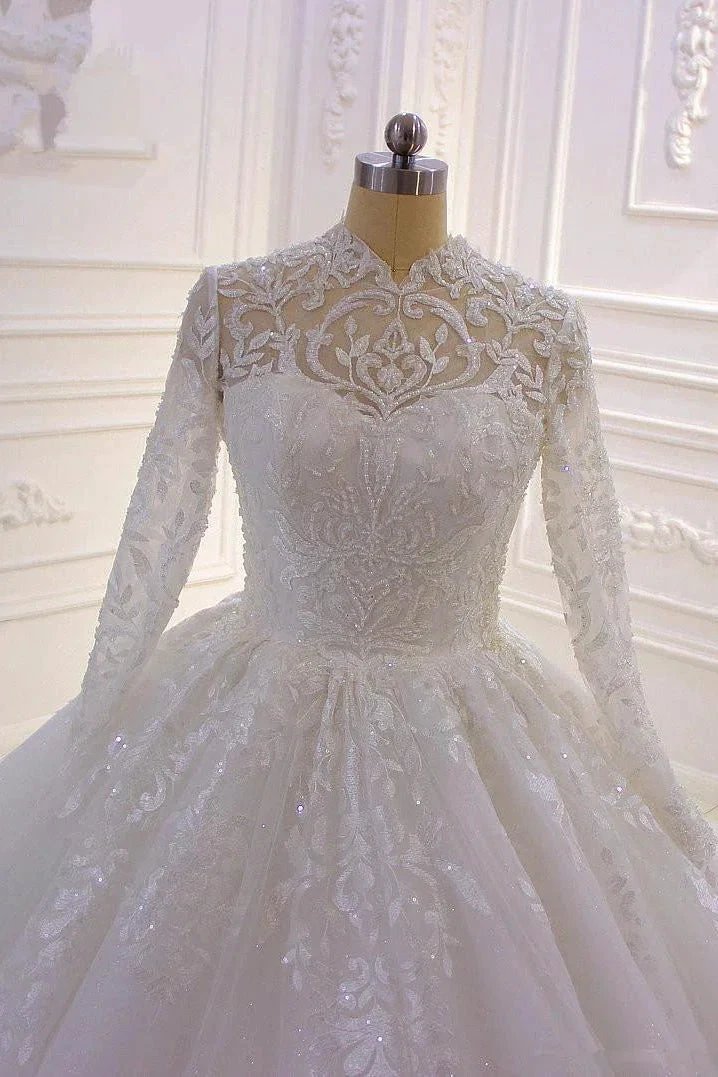 Long High neck Appliques Lace Ball Gown Wedding Dress with Sleeves (ZD15186)