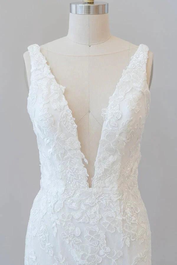 Long Mermaid V-neck Appliques Tulle Lace Wedding Dress (ZD14383)