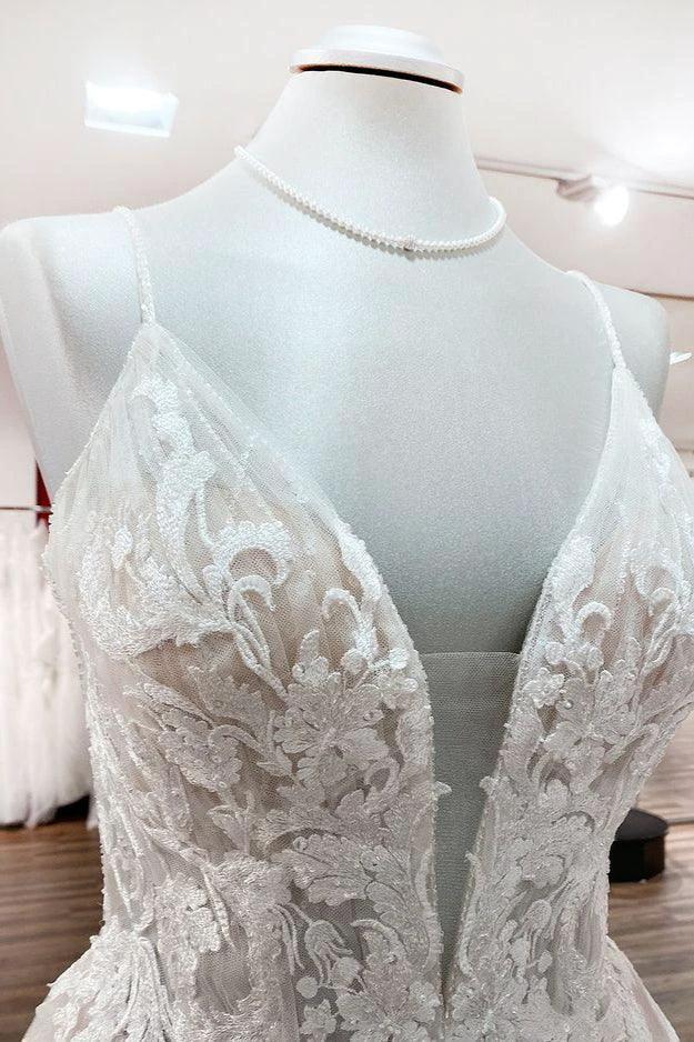 Long Princess Tulle V Neck Sequins Lace Appliques Wedding Dress (ZD14284)