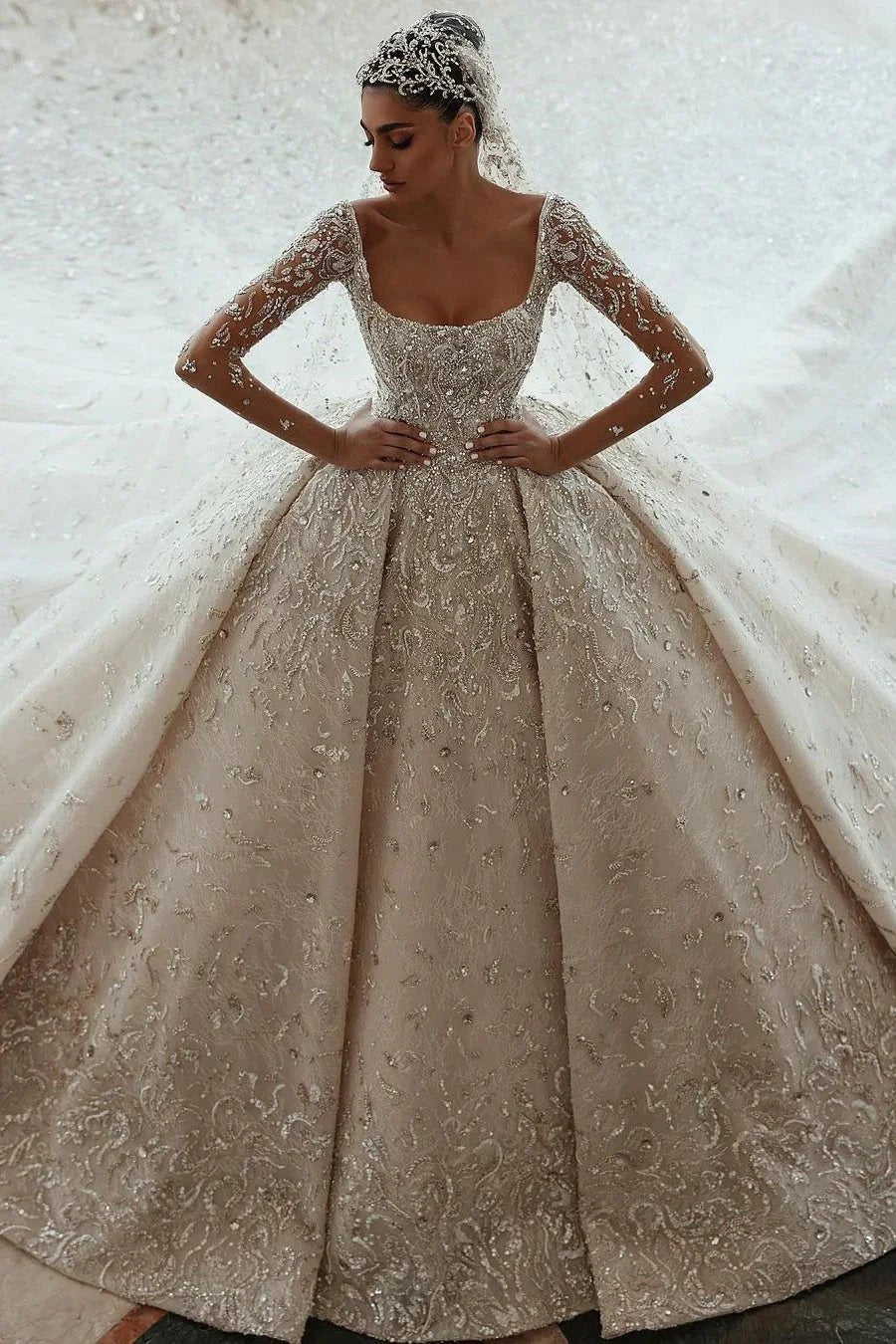 Luxurious A-line Long Sleeves Lace Wedding Dress With Train (ZD14646)