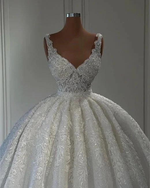 Luxurious Straps Sweetheart Lace Sleeveless Ball Gown Wedding Dresses (ZD14979)