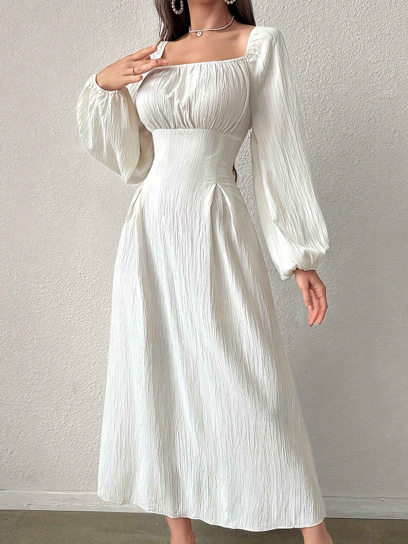 Leila Elegant Midi Dress with Cross Straps for Women Streetwear Style