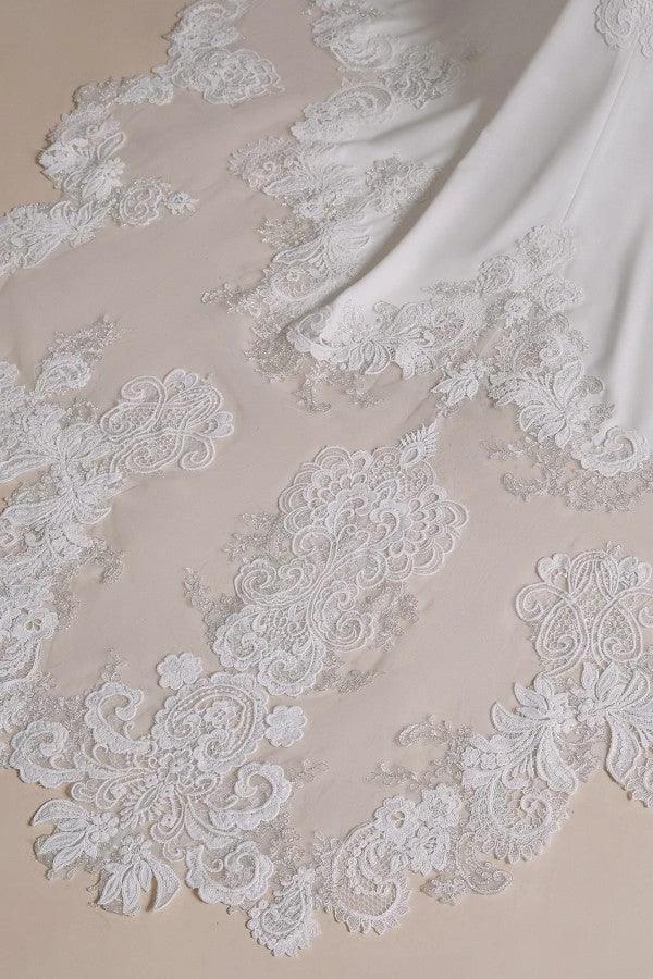Modest Long Mermaid Halter Backless Satin Wedding Dresses with Appliques Lace (ZD14349)