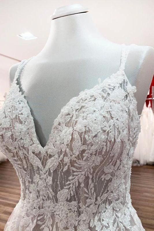 Modest Long Princess V-neck Tulle Spaghetti Straps Wedding Dress with Lace (ZD14450)