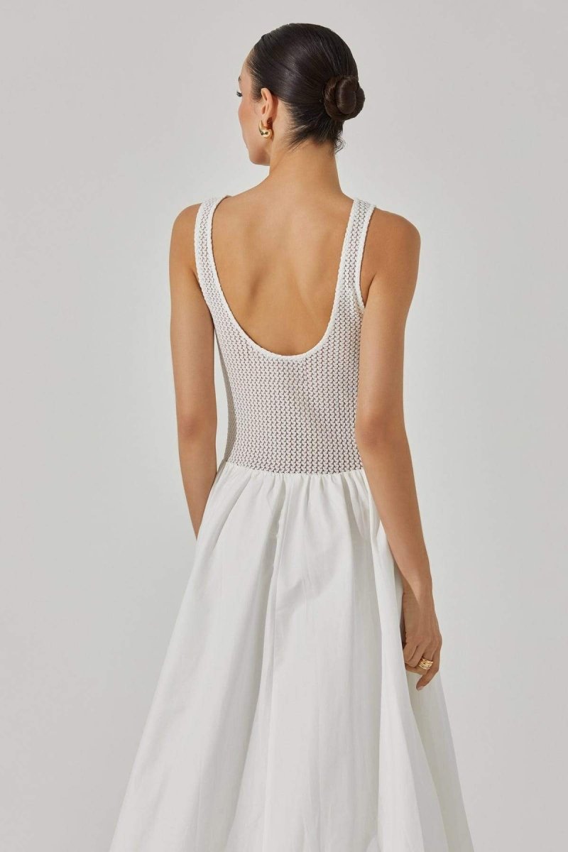 Teodora Minimalist Sleeveless Midi Dress in Contrast Color Chic Silhouette Collection