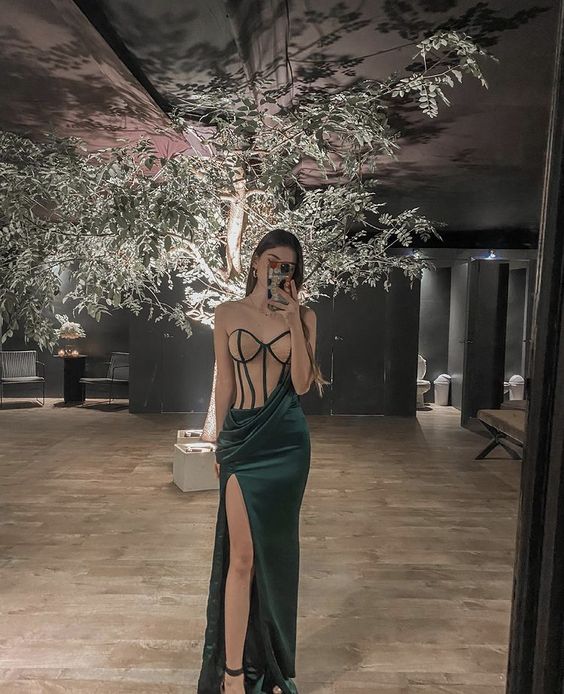 Sexy Mermaid Prom Dress With Split See-through Evening Dress - VelvetHem