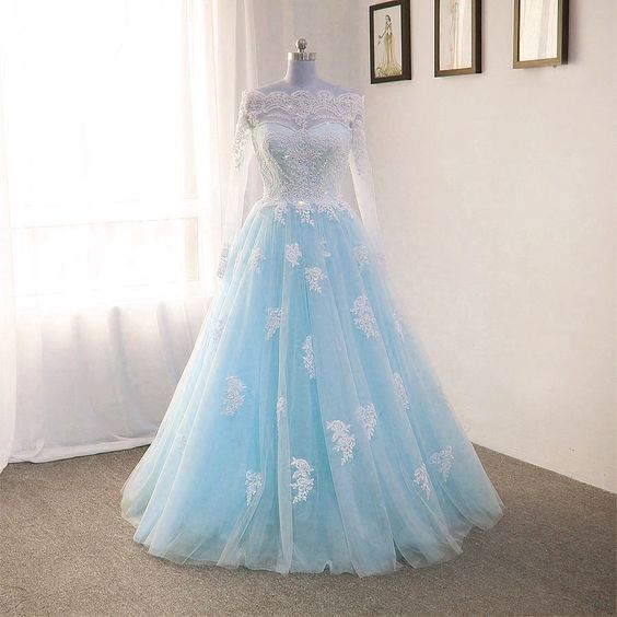 Off The Shoulder Tulle Floor Length Prom Dresses with Lace Appliques - VelvetHem