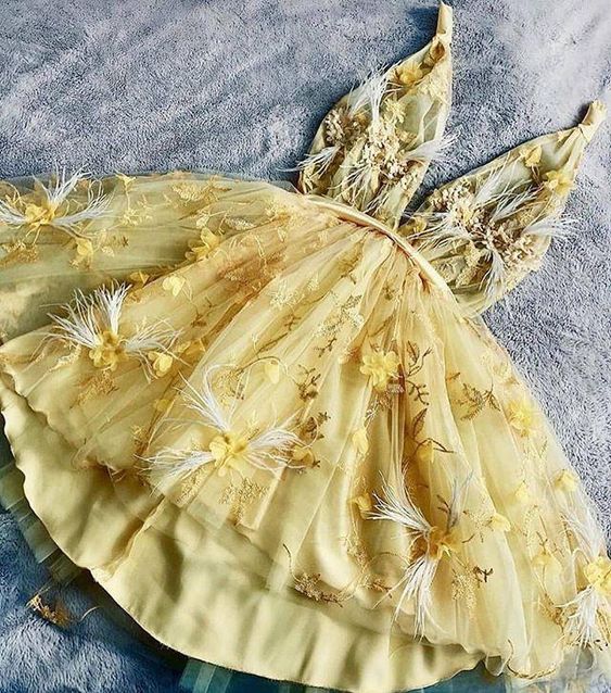 Sweet Short Prom Dresses, A-line V-neck Sleeveless 3D Flowers Homecoming Dress - VelvetHem