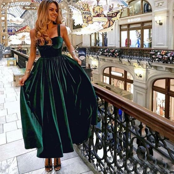 Vintage A-Line Straps Green Velvet Prom Dresses Tea Length Party Dress - VelvetHem