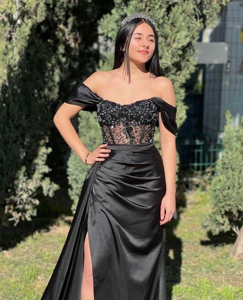 Off The Shoulder Black Prom Dress Leg Hight Split Elegant Evening Dress - VelvetHem