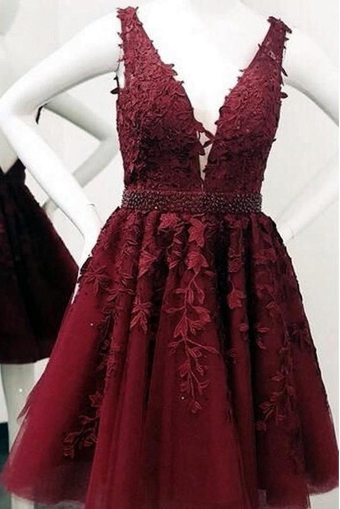 Cute Red Lace Appliques Homecoming Dresses V Neck Tulle Above Knee Short Prom Dress - VelvetHem