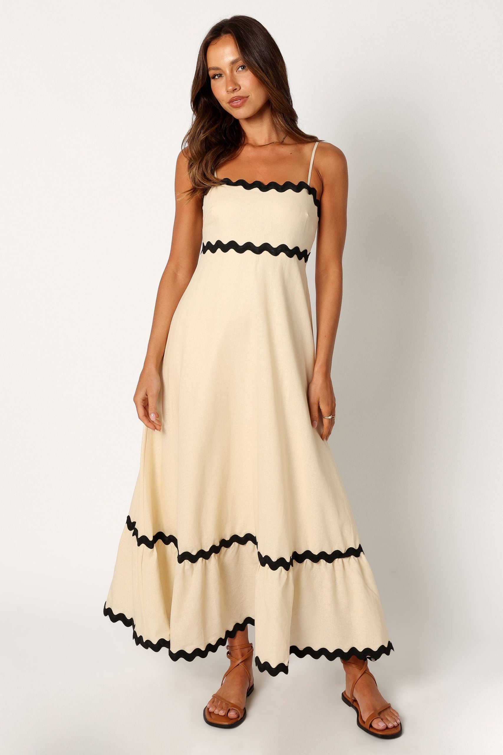 Jazmín Premium Evening Dress Boutique Collection