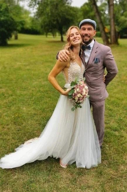 Simple Boho A-line V-neck Backless Sleeveless Wedding Dresses With Lace (ZD14920)