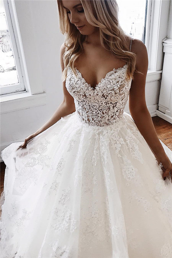 Spaghetti-Straps Open Back Lace Wedding Dress Sleeveless (ZD17532)
