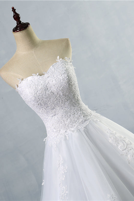 Stylish Strapless Sweetheart A-Line Wedding Dress Sleeveless Appliques Bridal Gowns (ZD17460)