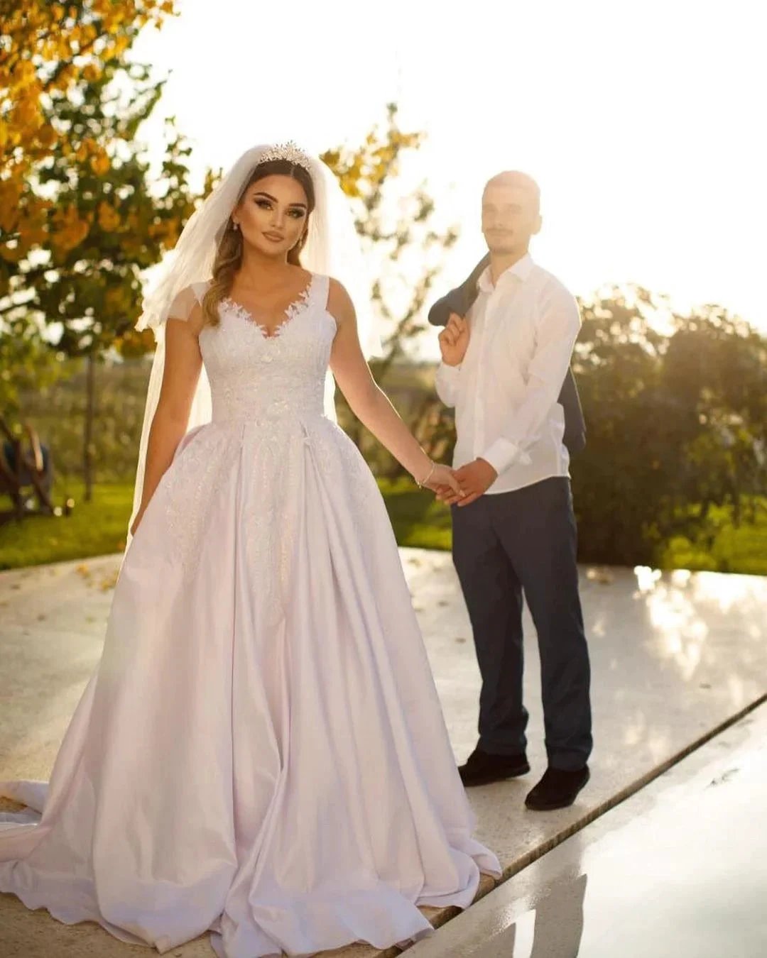 Trendy Floor Length Sweetheart Traps Sleeveless A-Line Satin Wedding Dress with Beads (ZD14778)