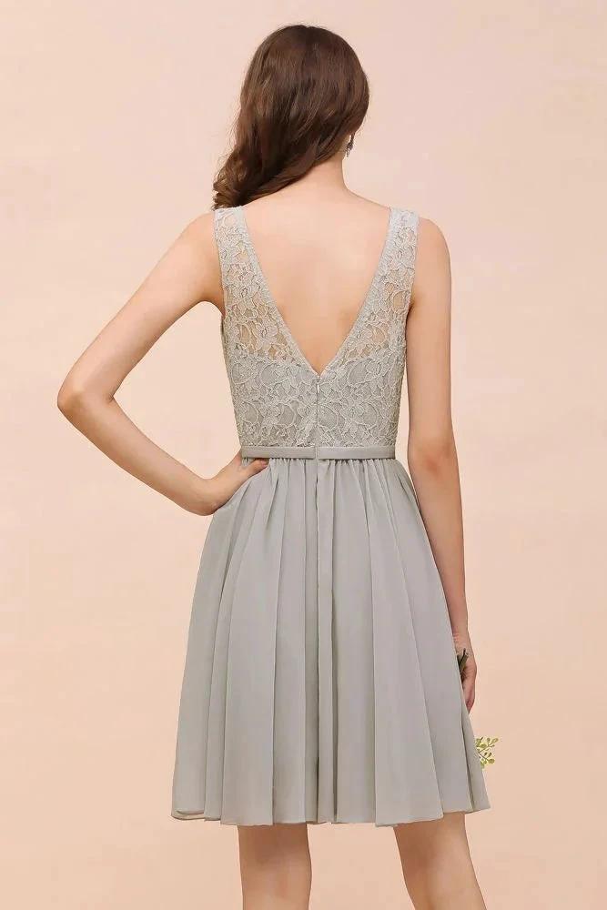 V-Neck Floral Lace Mini Homecoking Dress Grey Simple Chiffon Bridesmaid Dress Party Dress (ZD12963)