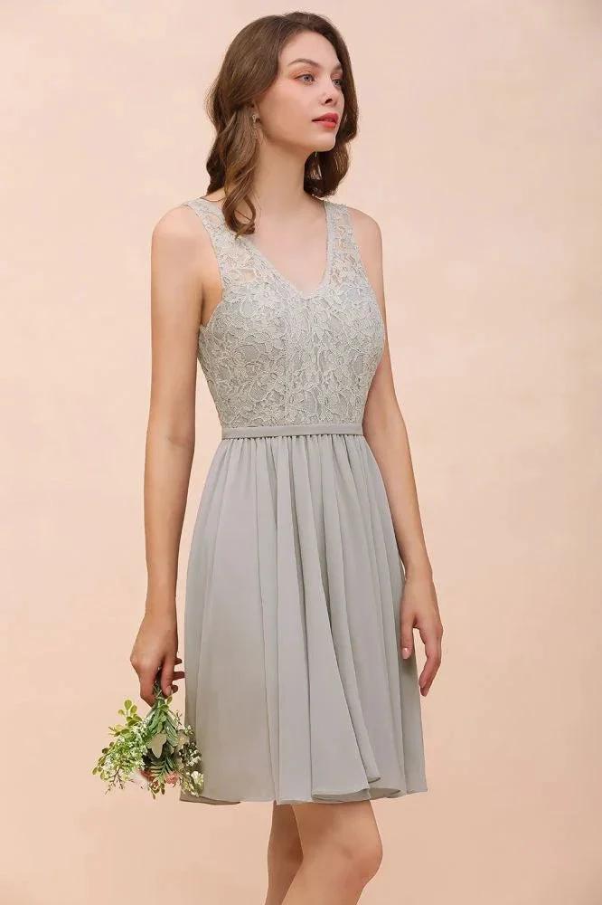 V-Neck Floral Lace Mini Homecoking Dress Grey Simple Chiffon Bridesmaid Dress Party Dress (ZD12963)
