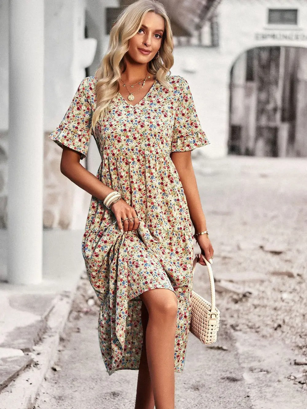 Amparo Timeless and Stylish Summer Dress for Women Relaxed Modern Fit