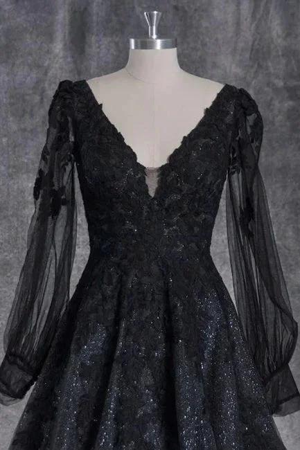 Vintage A-Line Black V-neck Wedding Dresses With Long Sleeves (ZD14493)