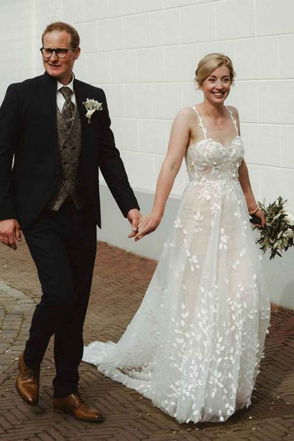 Beautiful A Line Spaghetti Straps White Tulle Wedding Dress with Appliques - VelvetHem