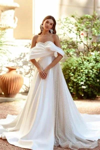White A-line Sequined Off-the-shoulder Wedding Dress With Ruffles (ZD14647)