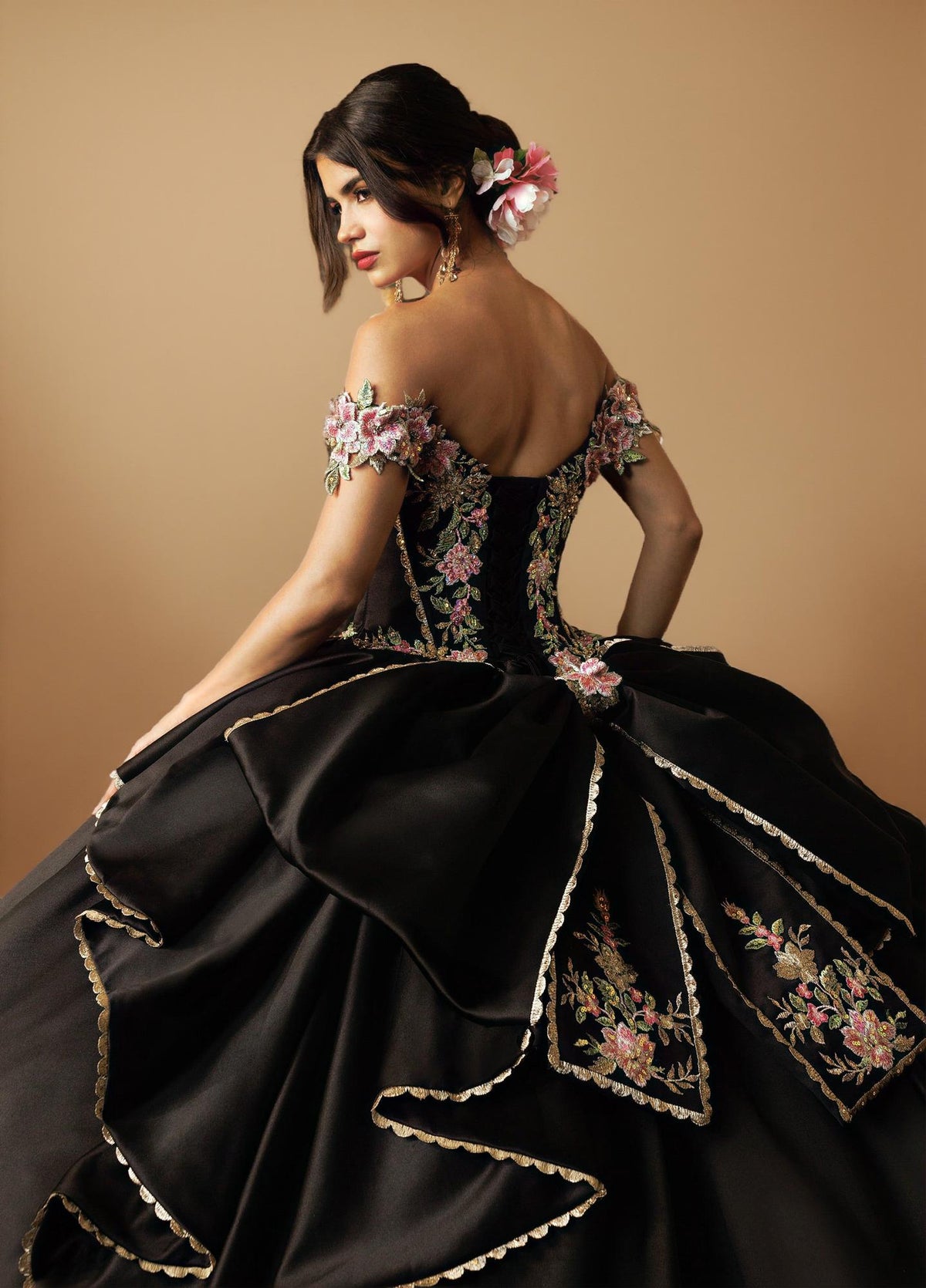 Black Gold Off Shoulder Quinceanera Dress 3D Floral Embroidered Satin Tulle Ball Gown (ZD17585)