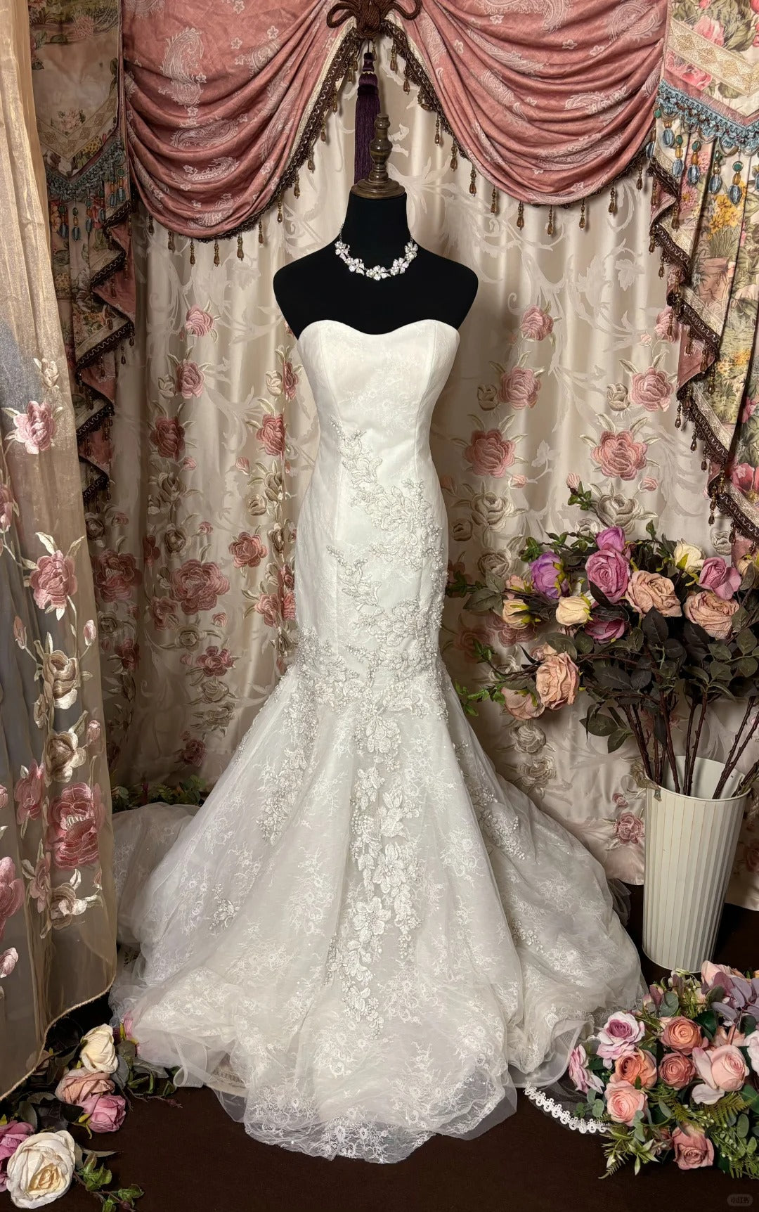 White Strapless Long Elegant Wedding Dresses Princess Bridal Gown fg7360 - VelvetHem