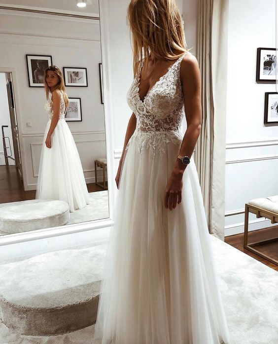 Tulle Lace A-line V-neck Wedding Dresses fg6417 - View 2 | VelvetHem