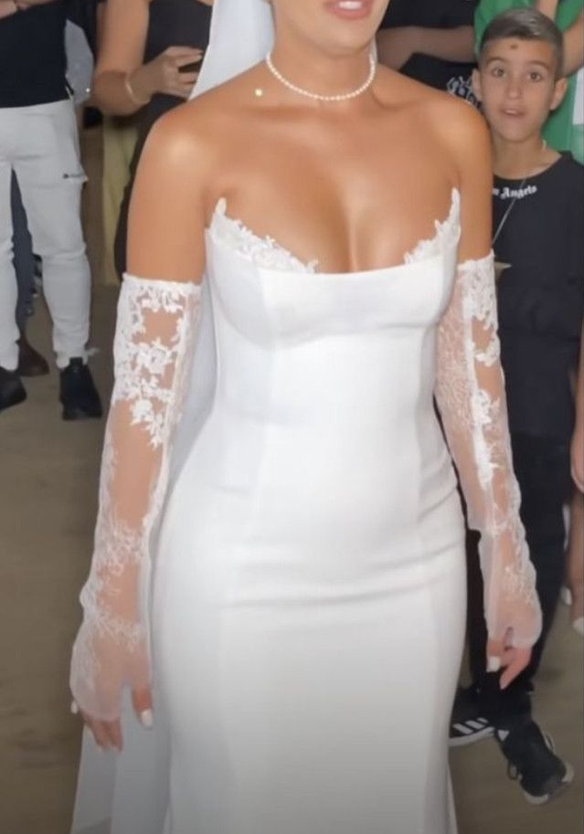 White Strapless Mermaid Long Elegant Wedding Dresses Princess Bridal Gown With Gloves fg7363 - View 3 | VelvetHem