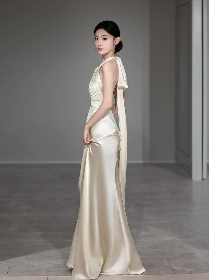 Backless Halter Long Prom Dress Elegant Evening Party Dress fg7320 - View 2 | VelvetHem