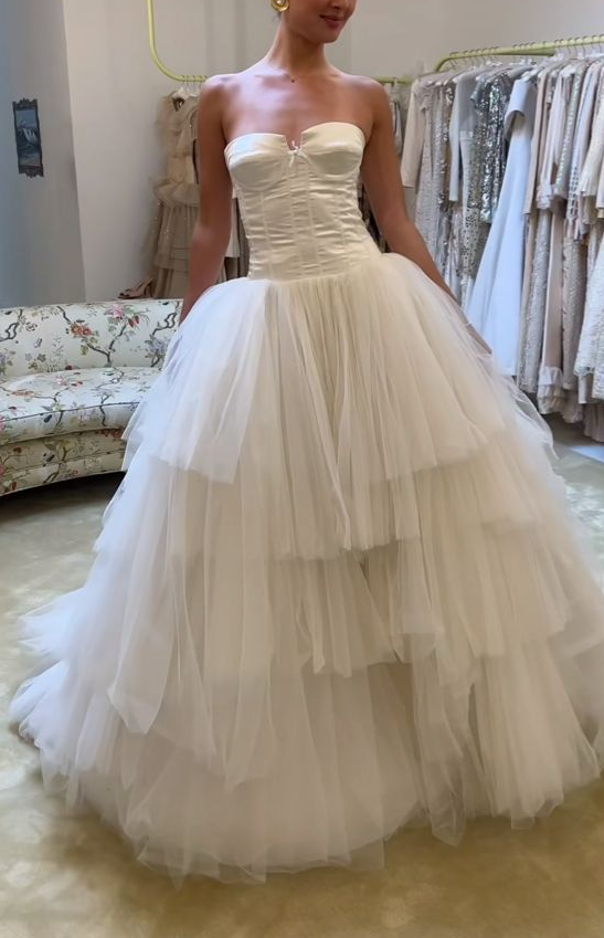 A-line Evening Gown Long Evening Party Prom Dresses Strapless Wedding Dresses fg7307 - View 3 | VelvetHem