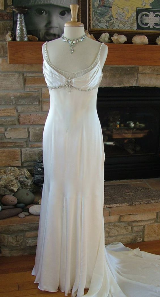 Vintage White Mermaid Prom Dress Wedding Dress fg7199 - View 5 | VelvetHem