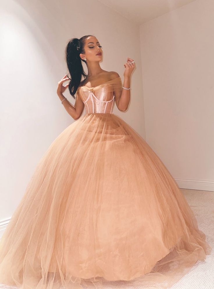 Off Shoulder Princess Ball Gown Elegant Evening Dress Sweet 16 Dress fg7060 - VelvetHem