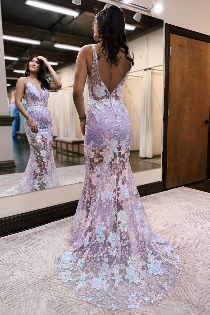 Charming Deep V-Neck Lace Appliques Mermaid Sleeveless Prom Formal Dress fg6977 - VelvetHem