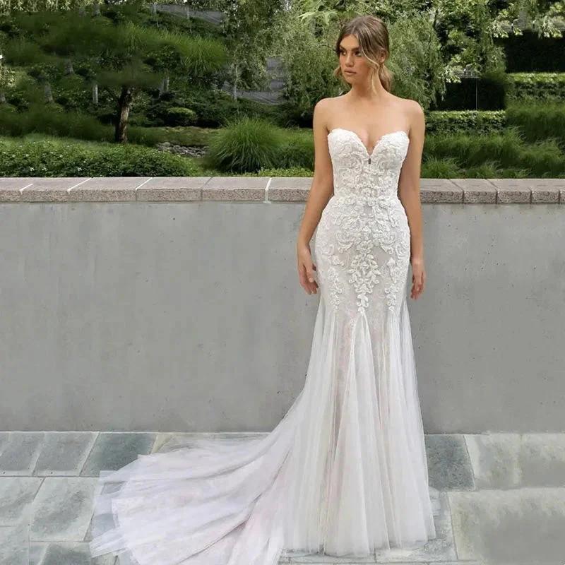 Elegant Lace Mermaid Wedding Gown Sweetheart Sleeveless Backless Floor Length Bride Dress Sweep Train Custom Made (ZD13567) - VelvetHem