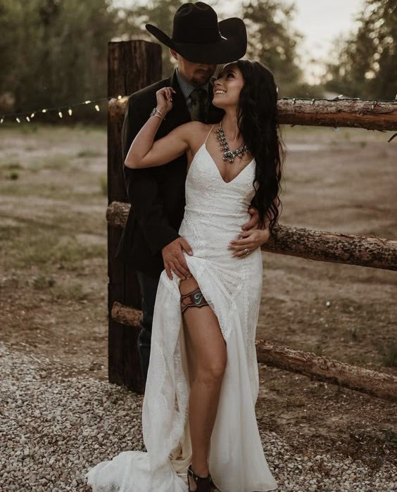 Romantic Wedding Dresses Lace V Neck Wedding Gown fg6616 - View 2 | VelvetHem
