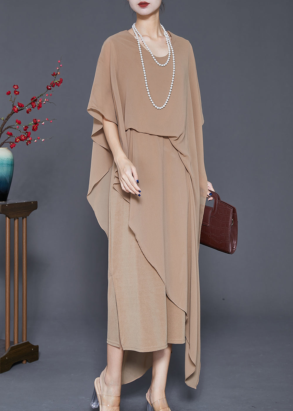 Sophisticated Dress with a Clean Classic Look