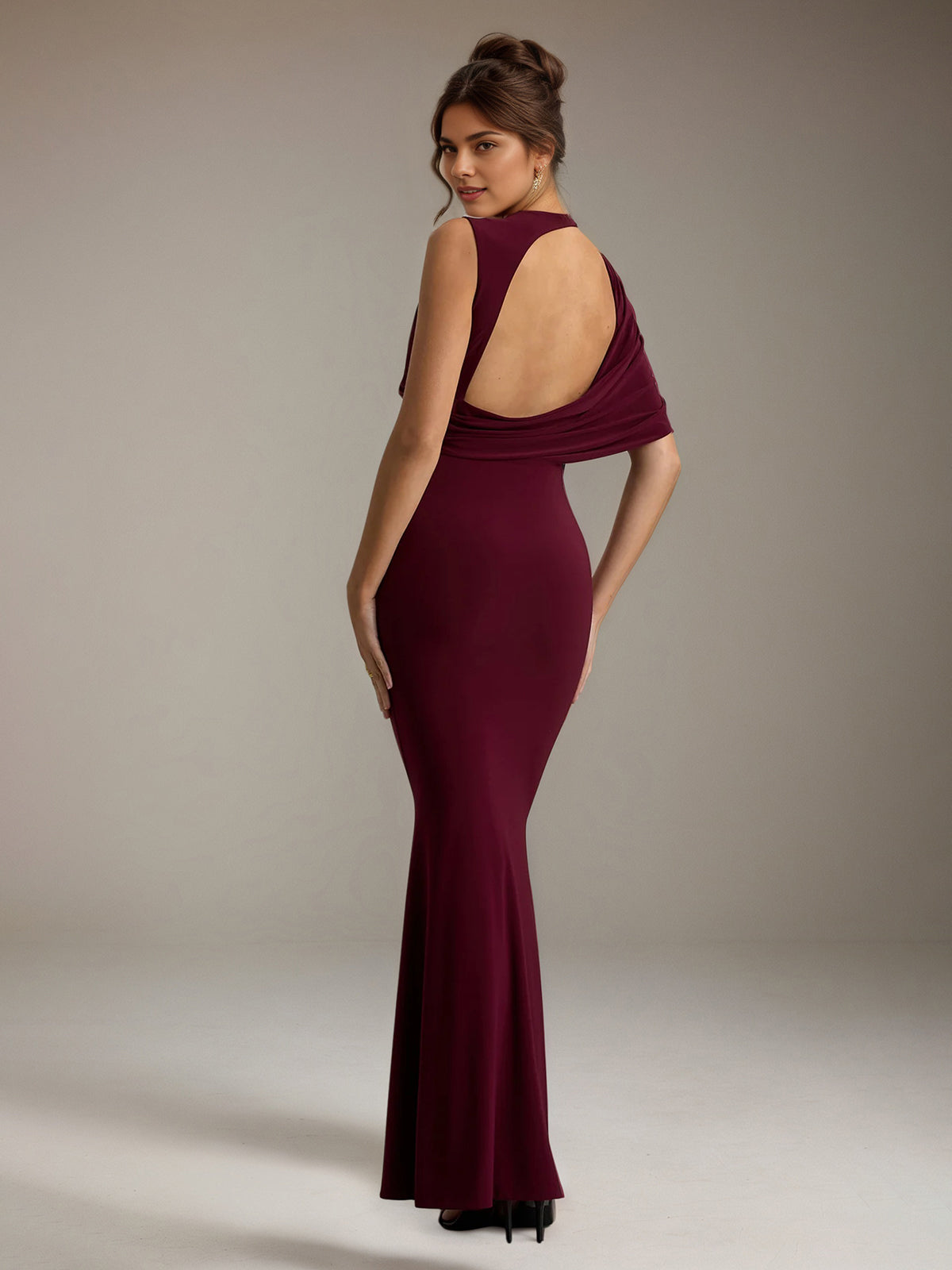 Burgundy Chiffon Sheath/Column Scoop Neck Sleeveless Floor Length Bridesmaid Dresses
