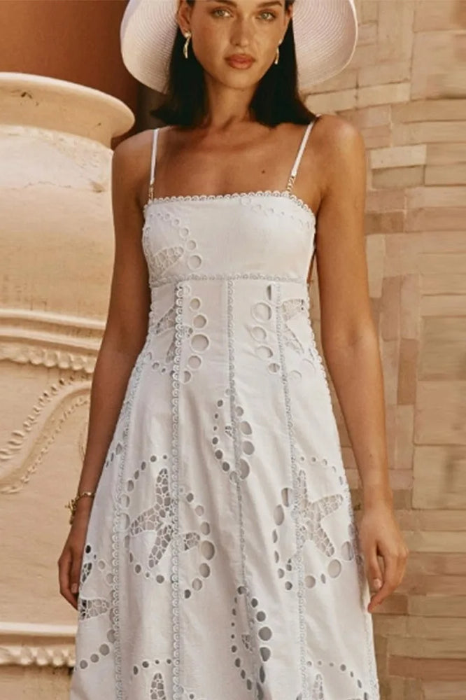 Backless Lace Up Dress with Contemporary Everyday Styling