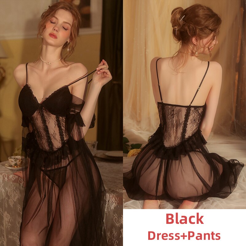 Finely Styled Dress with a Classic Vintage Look