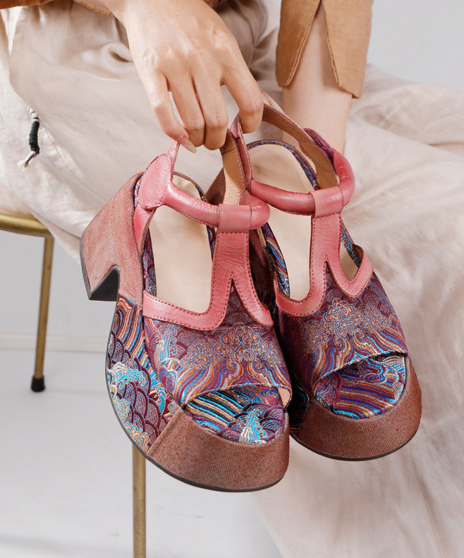 Chic Orthopedic Sandals with Unique Design